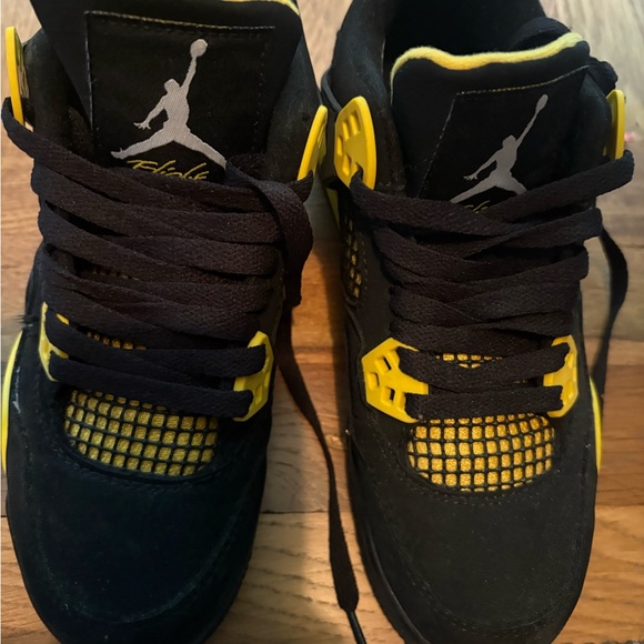 Jordan Kids Sneakers in Black and Yellow - Picture 1 of 4